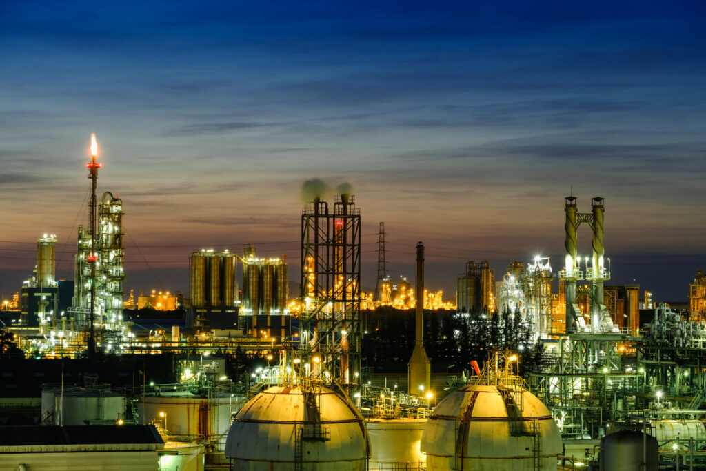 oil refinery leukemia